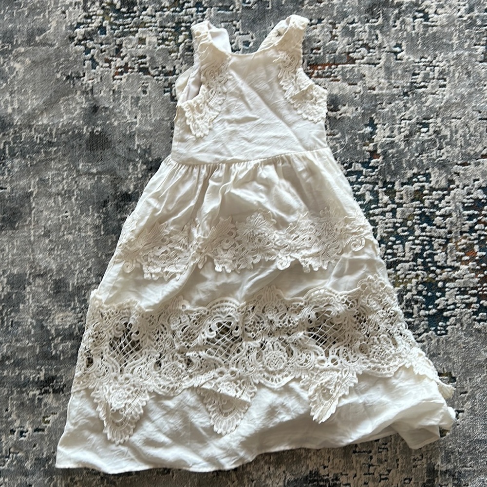 Joyfolie size 4 girls cream dress.